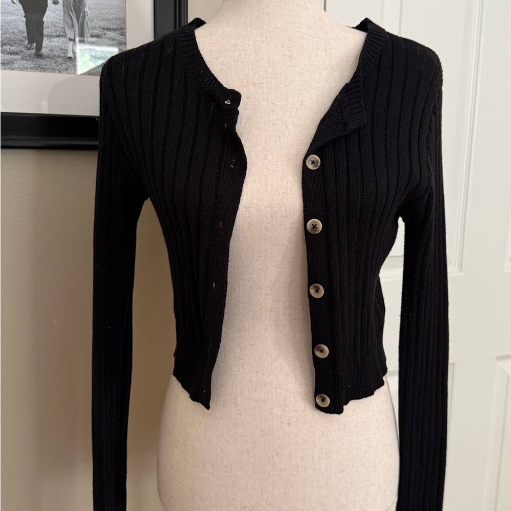 Wild Fable Black Cropped Cardigan Sweater